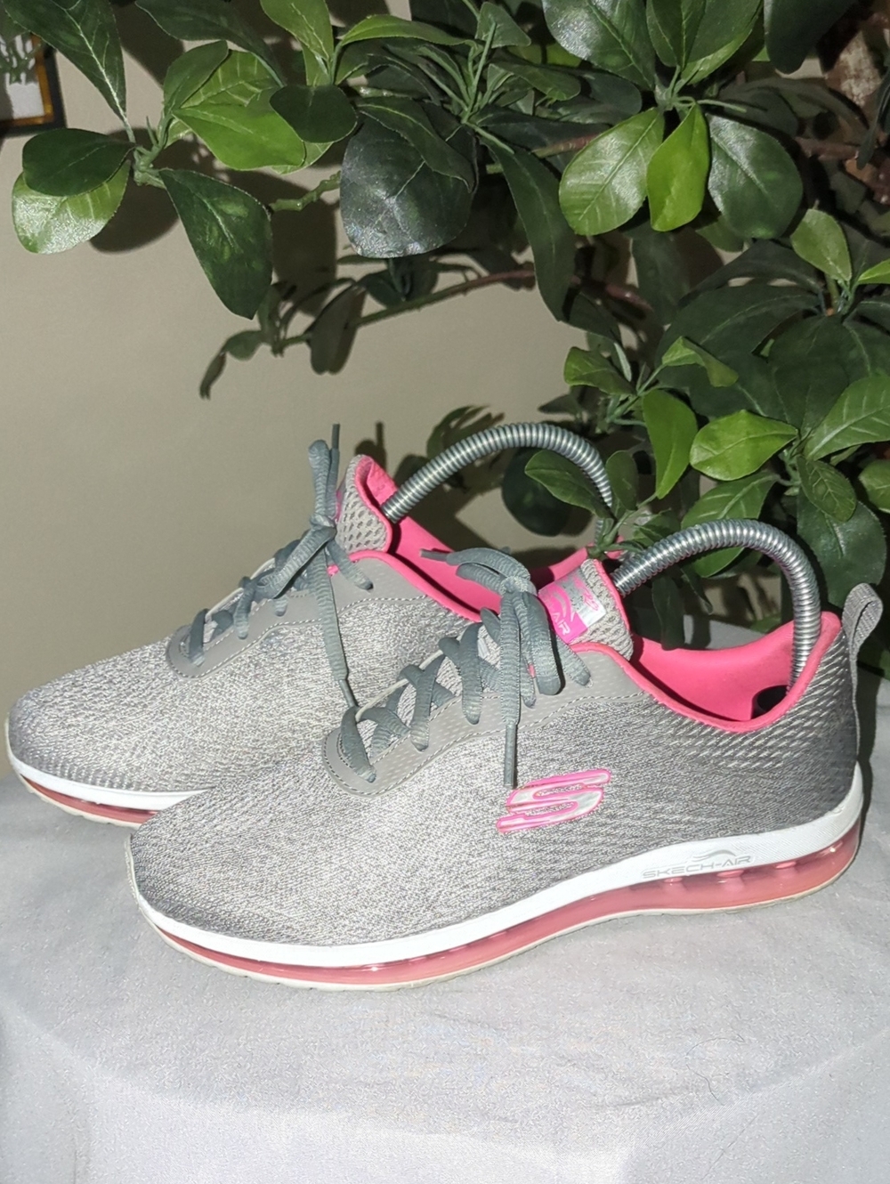 Skechers Skech- Air Gray and Pink Knit Athletic Sneakers for Women